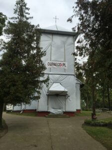 fumigacja profume - zabytkowy kościół