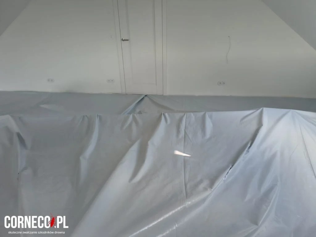 Fumigacja drewnianej podłogi