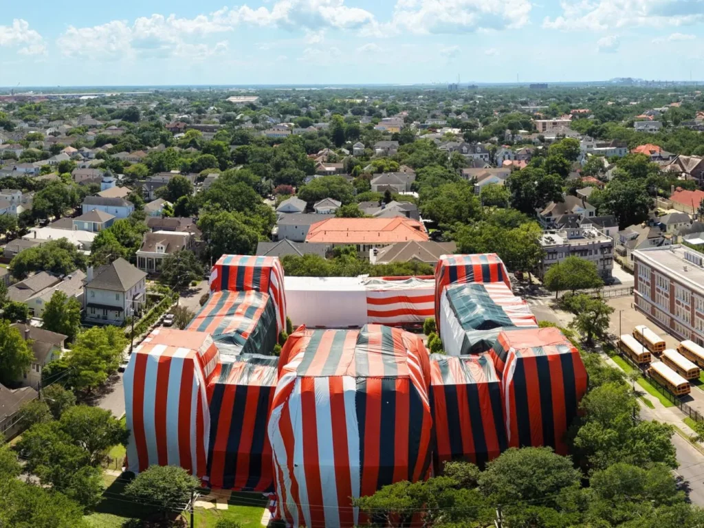 Fumigacja domu w USA metodą tenting